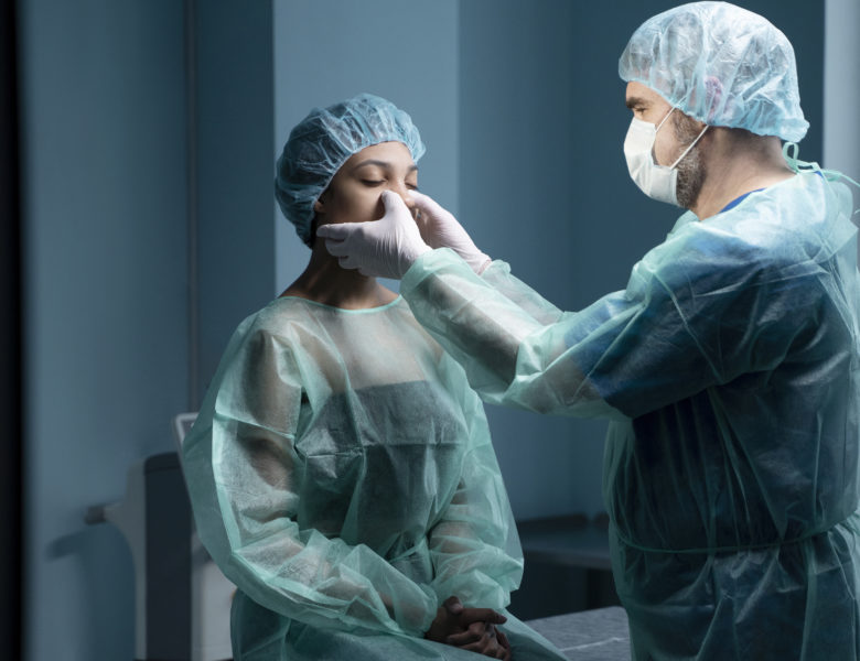 Quels délais faut-il respecter entre deux interventions si une seconde rhinoplastie à Lyon est nécessaire ?