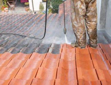 L’entretien toiture en Guyane permet-il d’éviter une rénovation complète ?